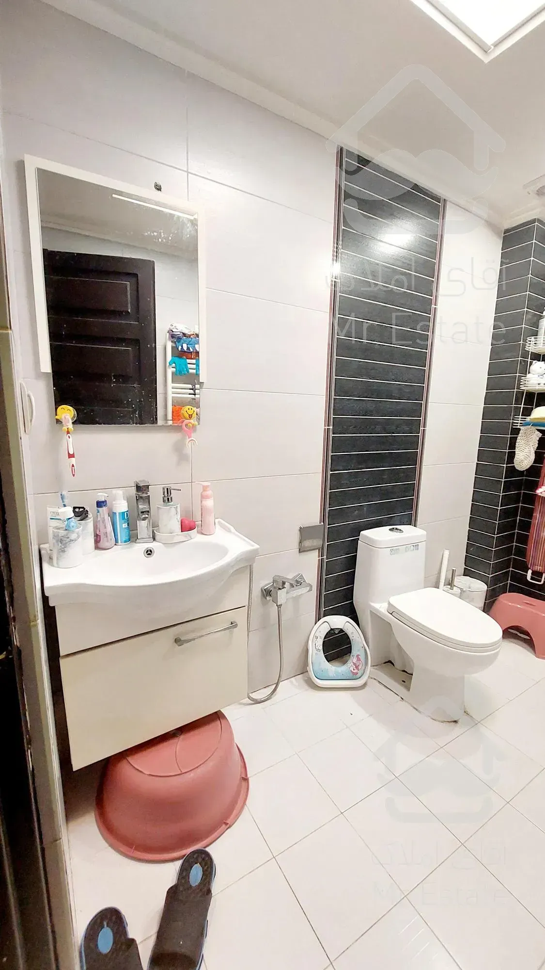 آپارتمان ۱۰۷متر دو خواب،شهرک راه‌اهن،فول امکانات