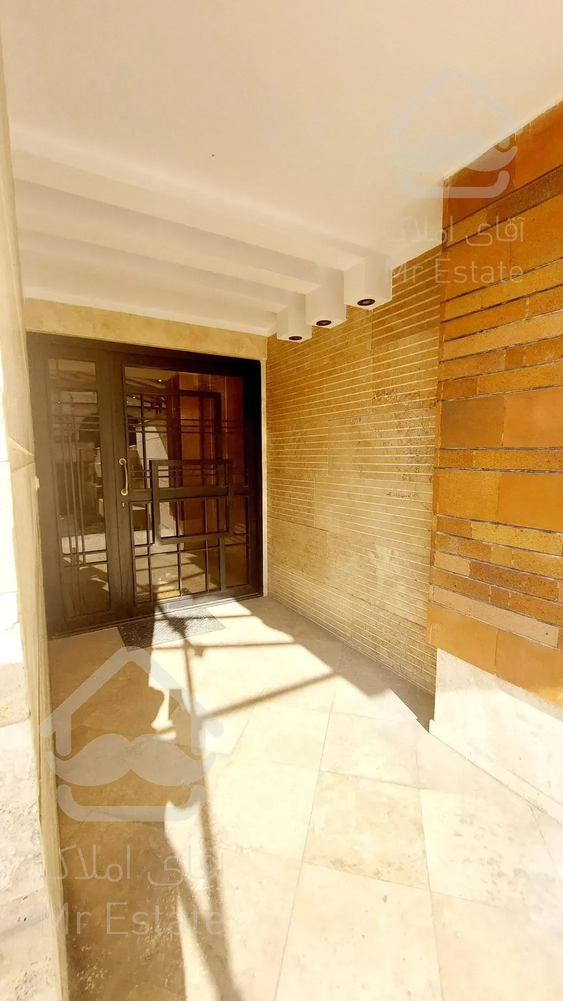 آپارتمان ۱۰۷متر دو خواب،شهرک راه‌اهن،فول امکانات