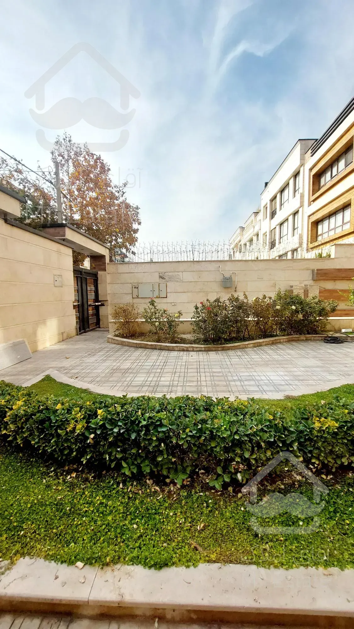 آپارتمان ۱۰۷متر دو خواب،شهرک راه‌اهن،فول امکانات