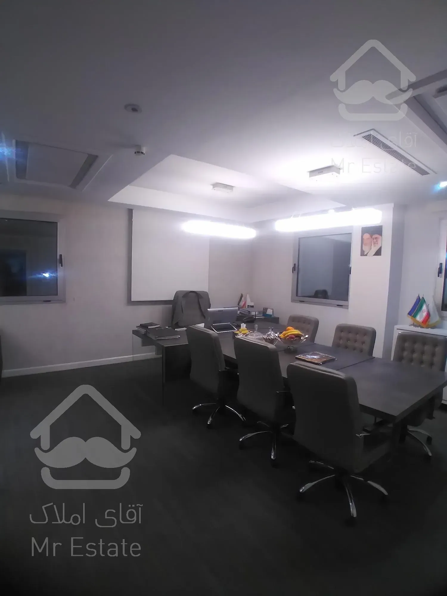 ۱۱۵ متر ( سند اداری ) برج نگار