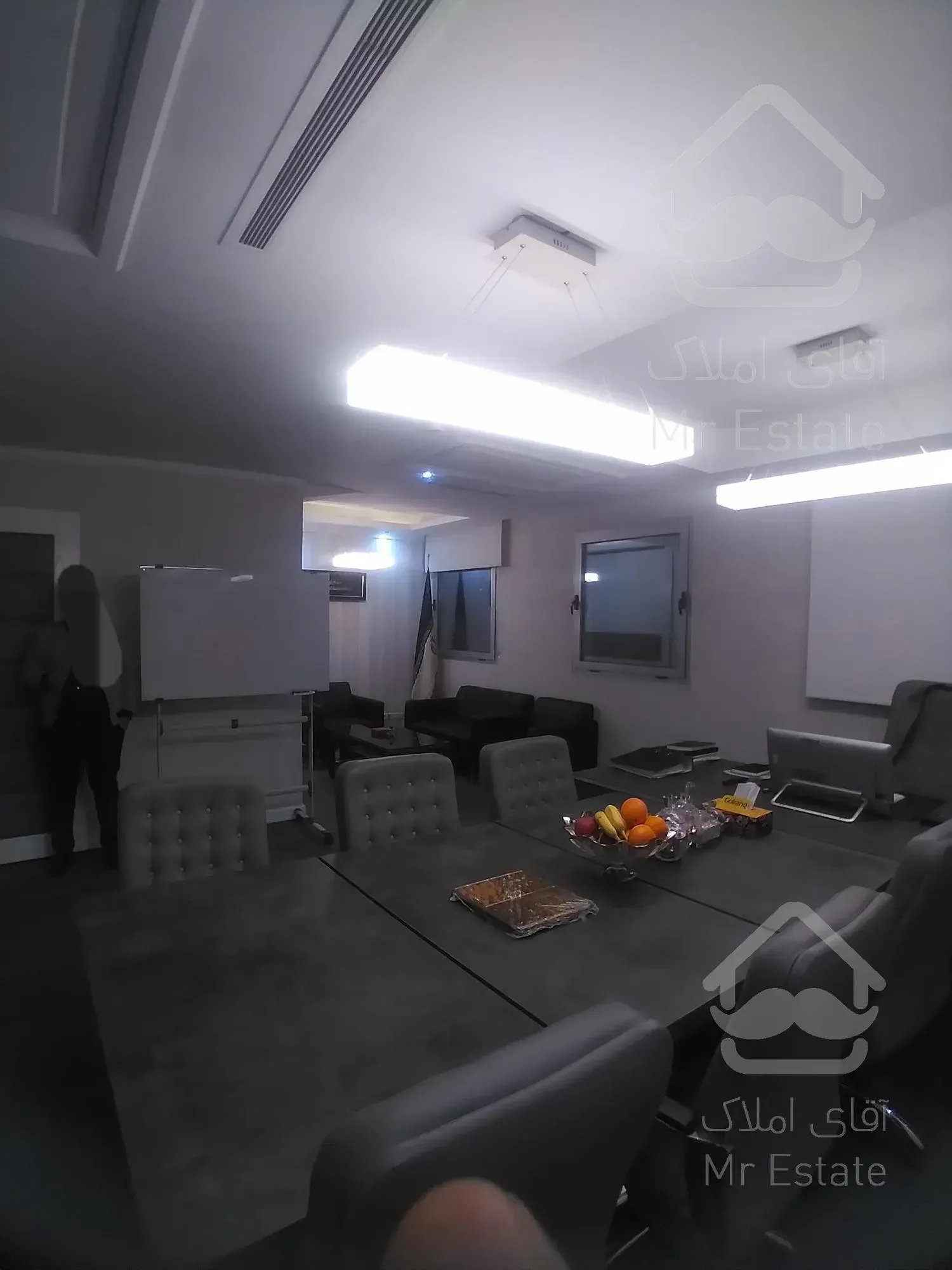 ۱۱۵ متر ( سند اداری ) برج نگار