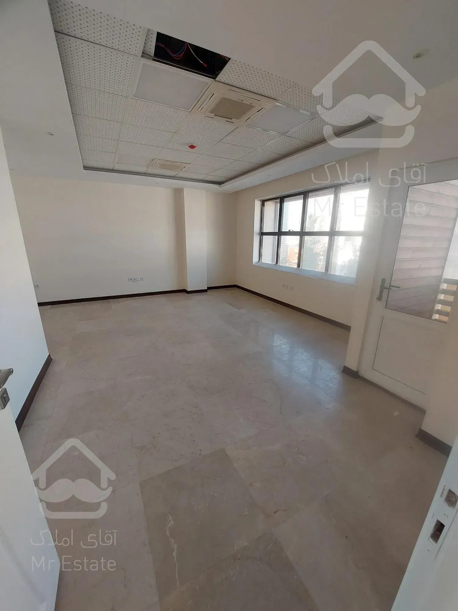 ۱۴۵ متر سند اداری ۲ پارکینگ جهان کودک