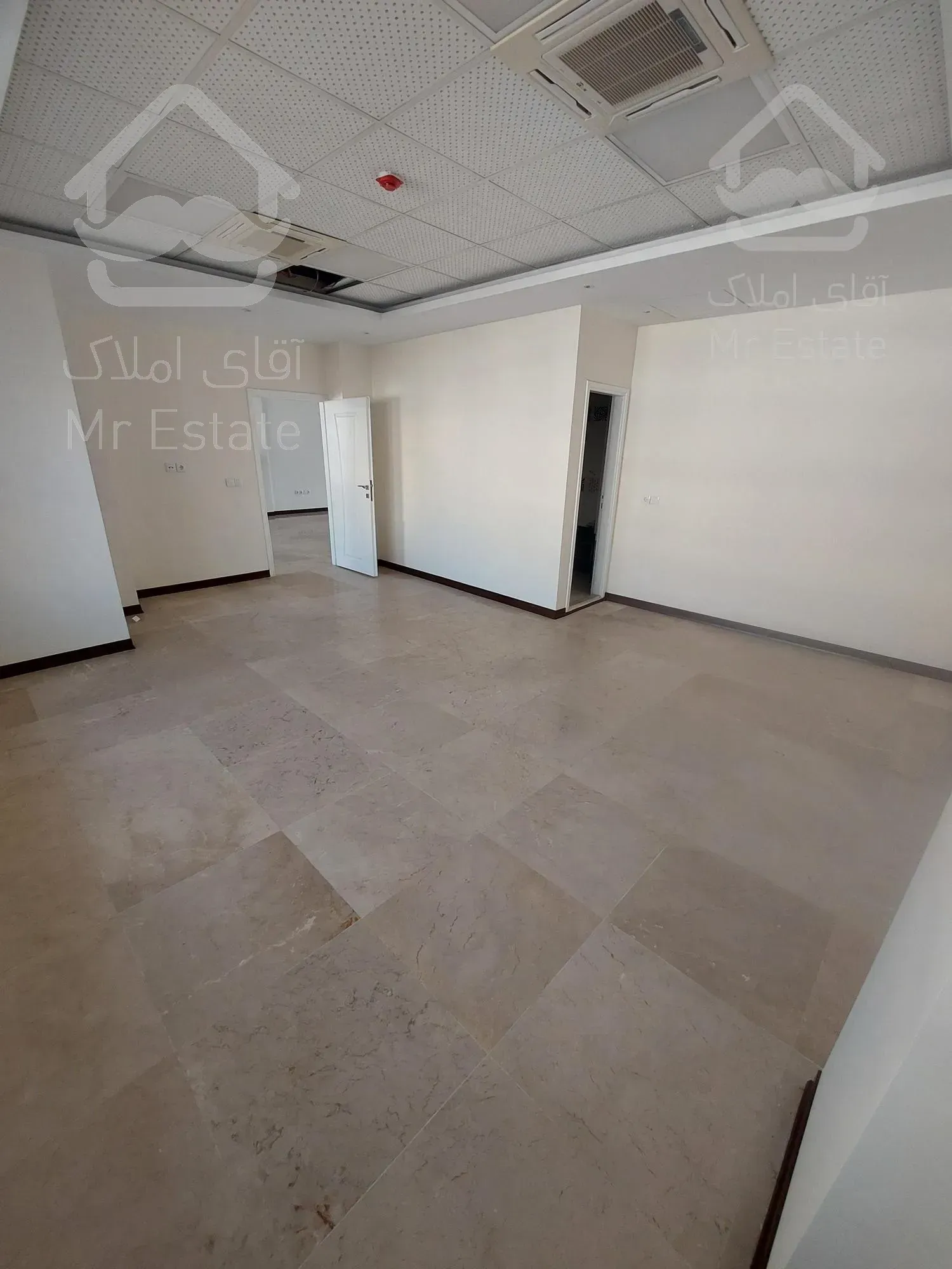 ۱۴۵ متر سند اداری ۲ پارکینگ جهان کودک