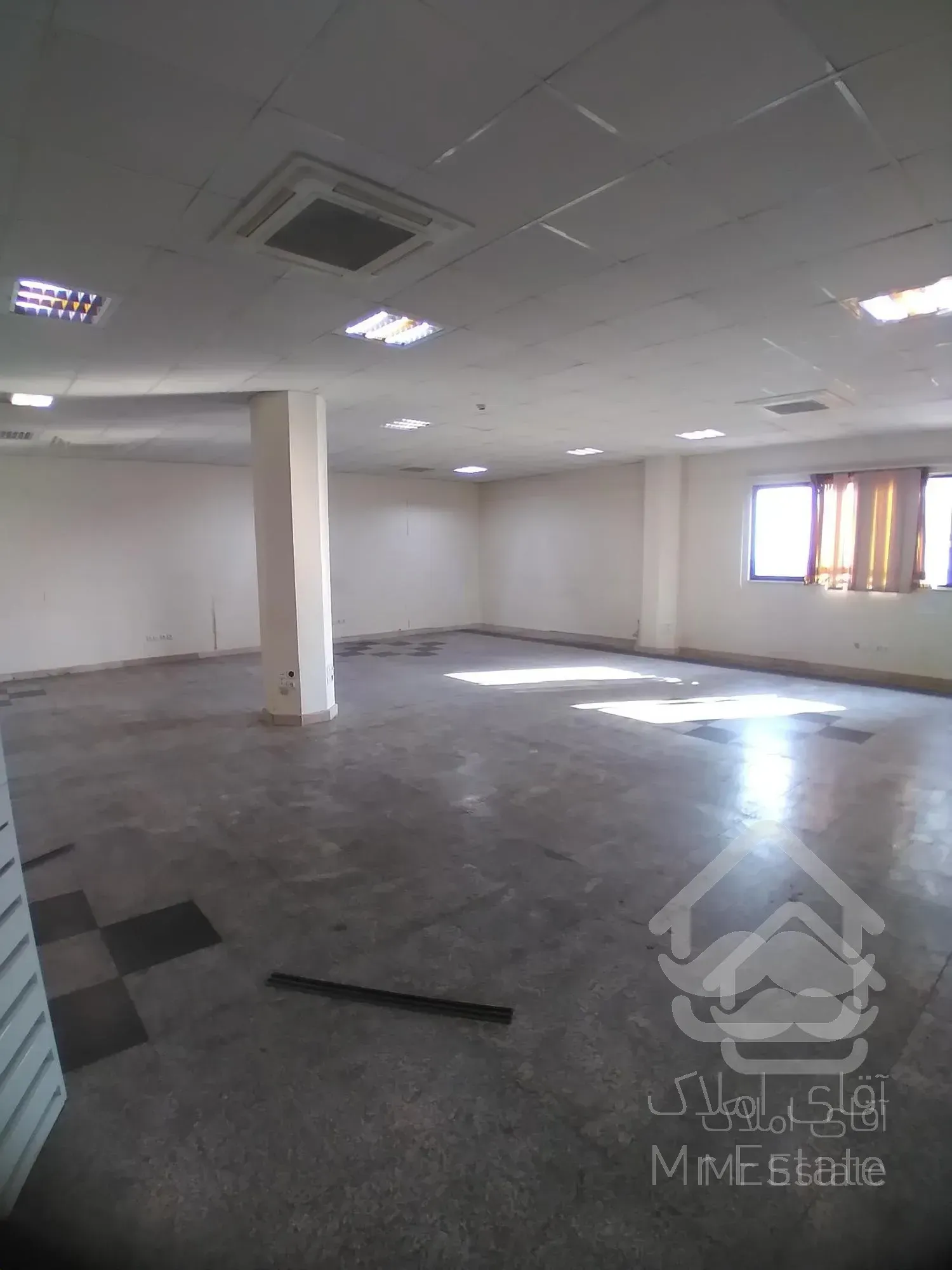 ۲۲۰۰ متر ( سند اداری ) میدان ونک