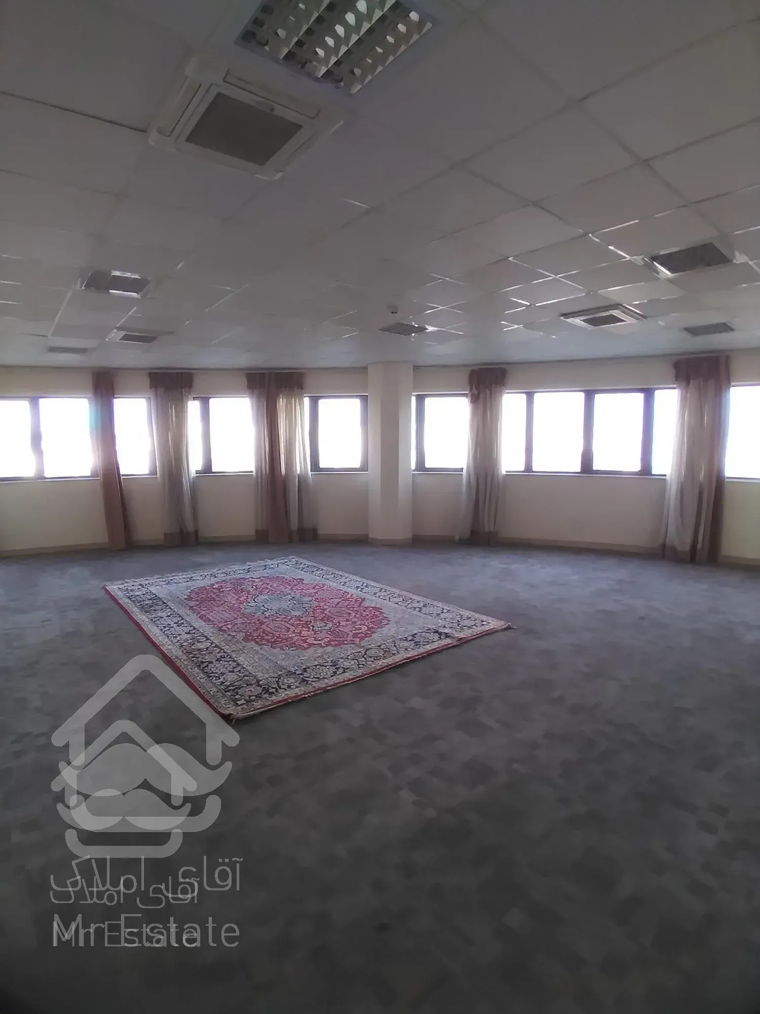 ۲۲۰۰ متر ( سند اداری ) میدان ونک