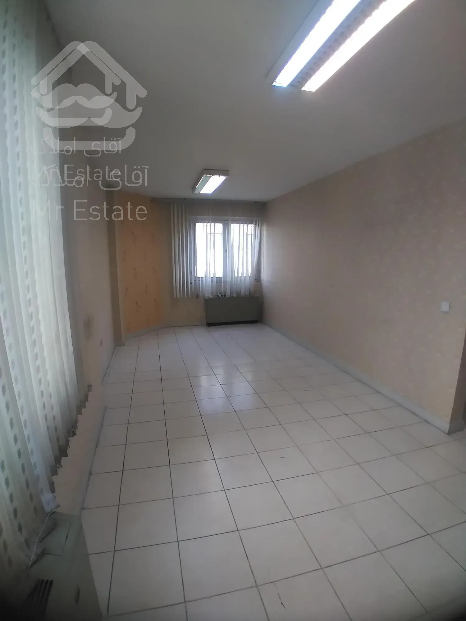 ۶۰ متری (سند اداری) میدان ونک