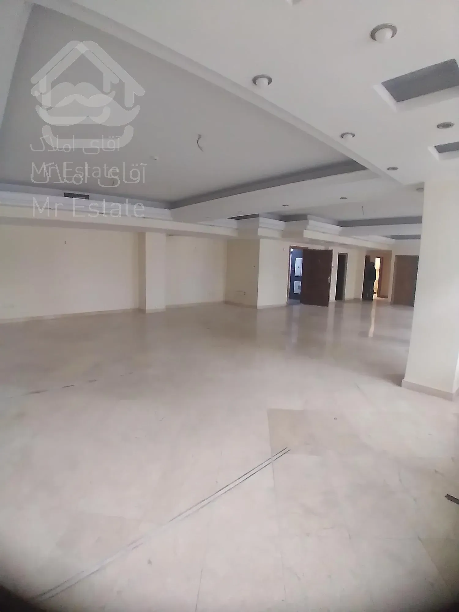 ۲۱۰ متر ( سند اداری ) گاندی