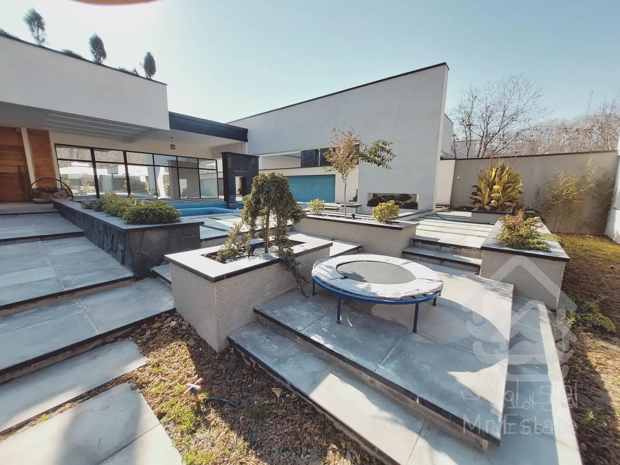 خرید باغ ویلا در شهریار،شیک و مدرن