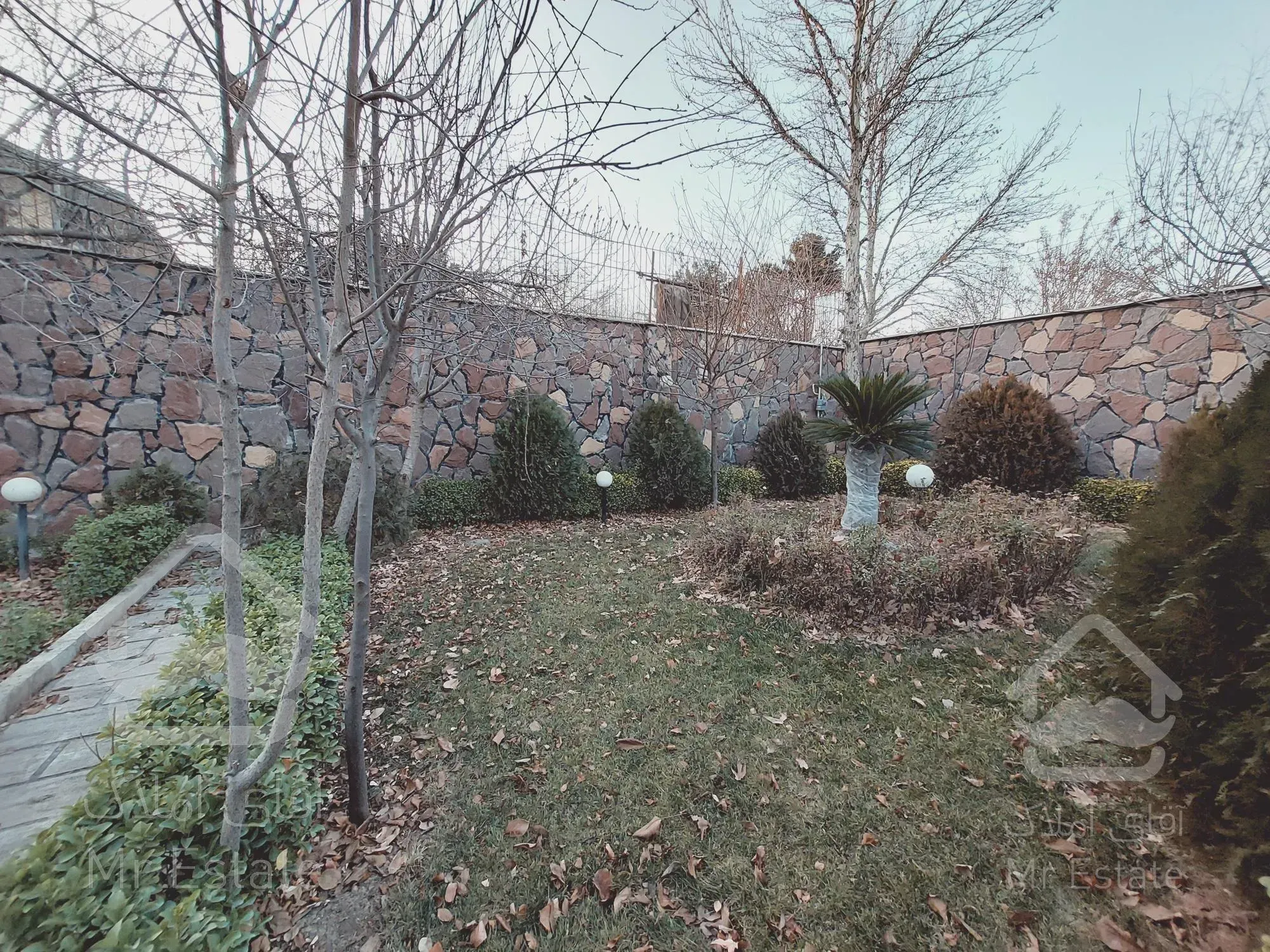 خرید باغ ویلا در شهریار ،زمرد ویلا