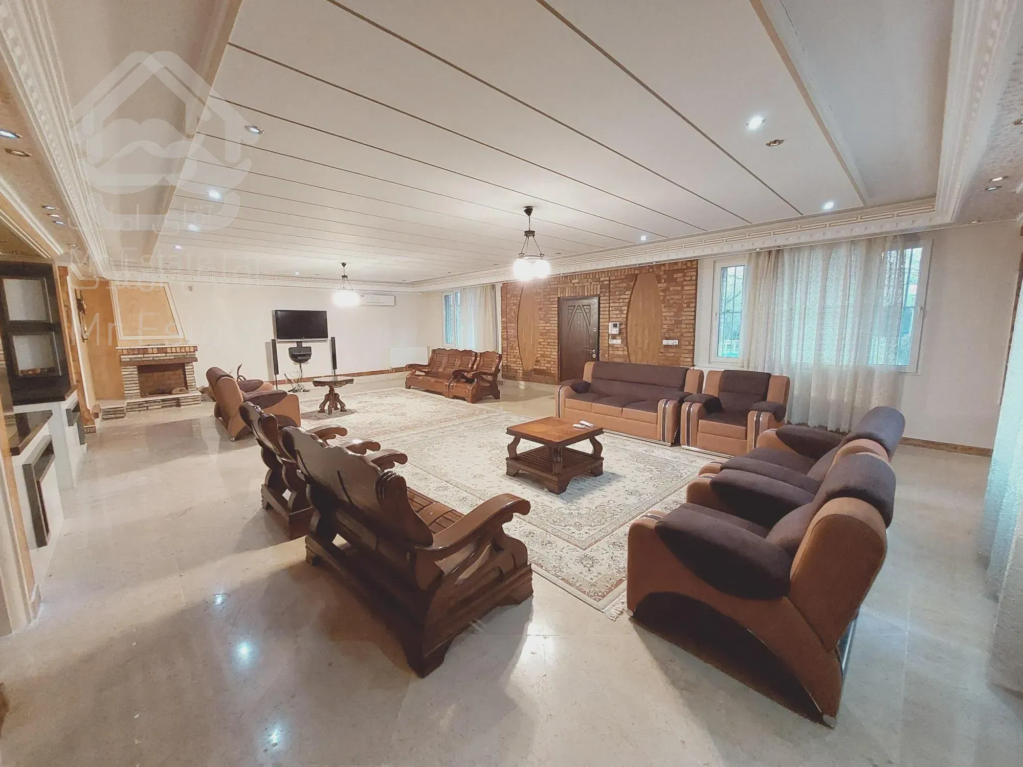 خرید باغ ویلا در شهریار ،زمرد ویلا