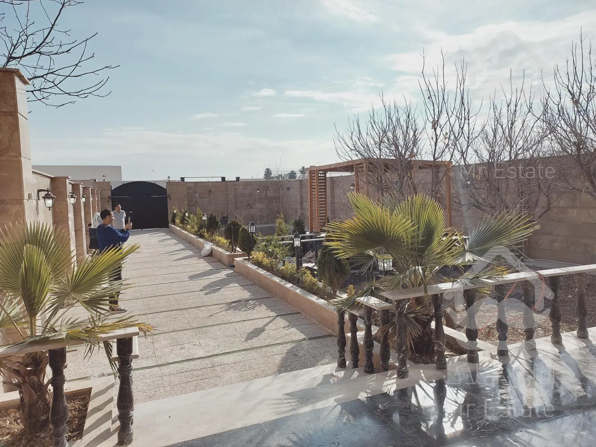 خرید باغ ویلا در ملارد