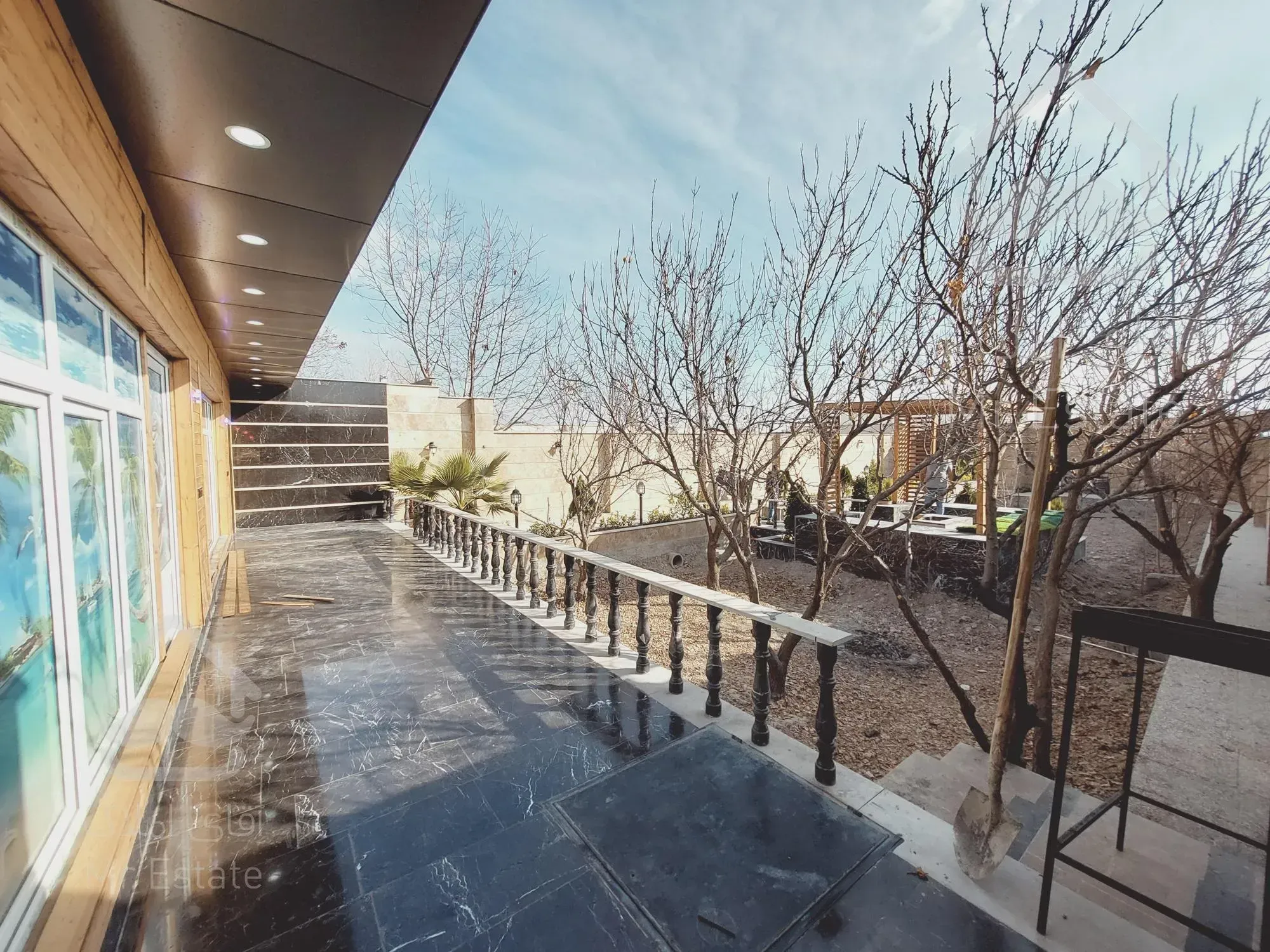 خرید باغ ویلا در ملارد