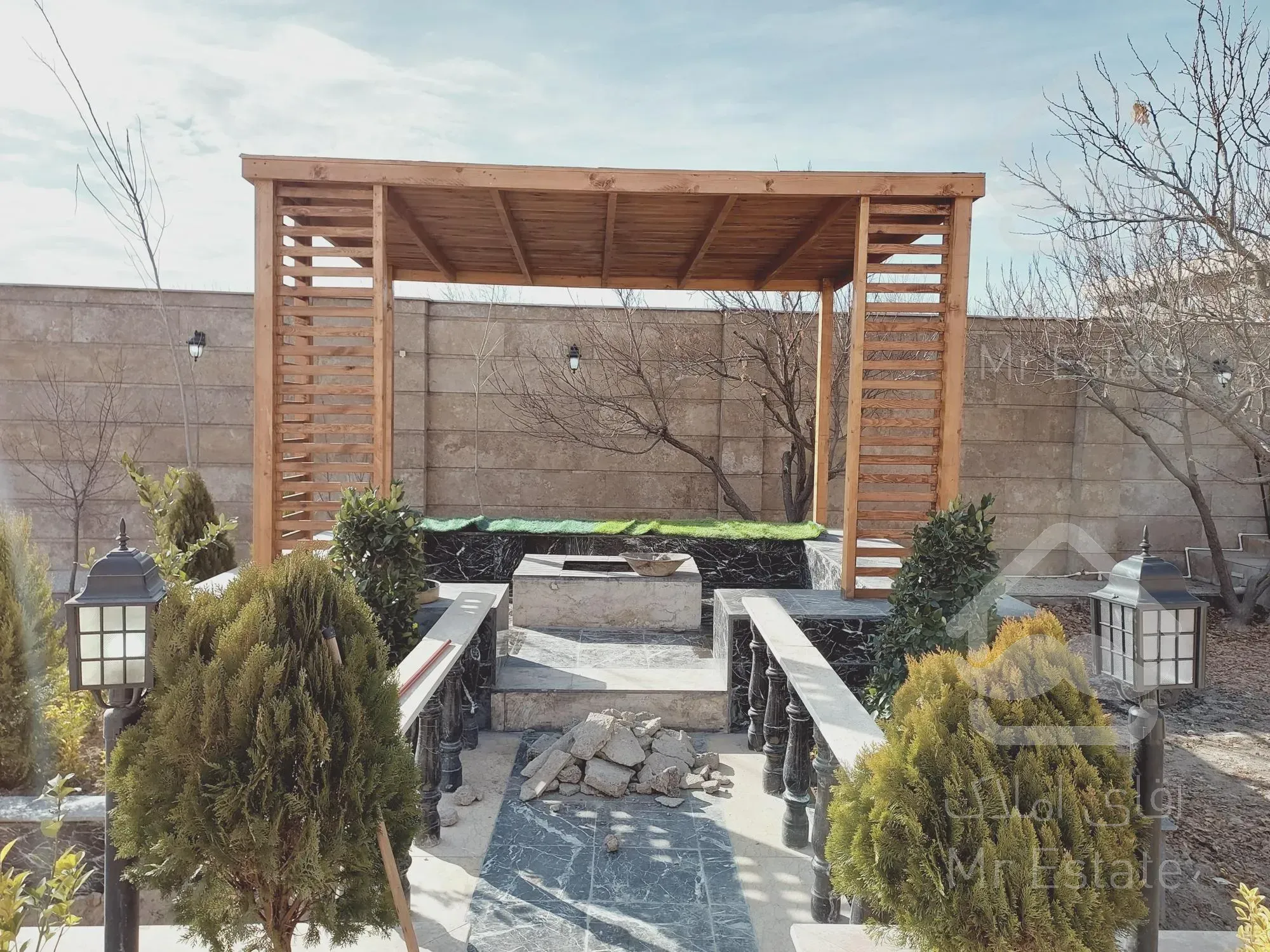 خرید باغ ویلا در ملارد