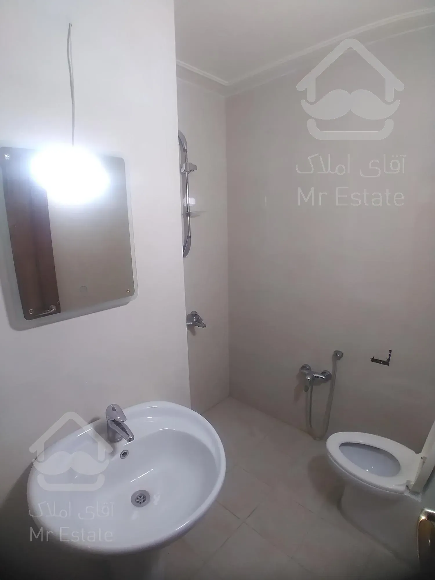 ۵۵ متر ( موقعیت اداری )