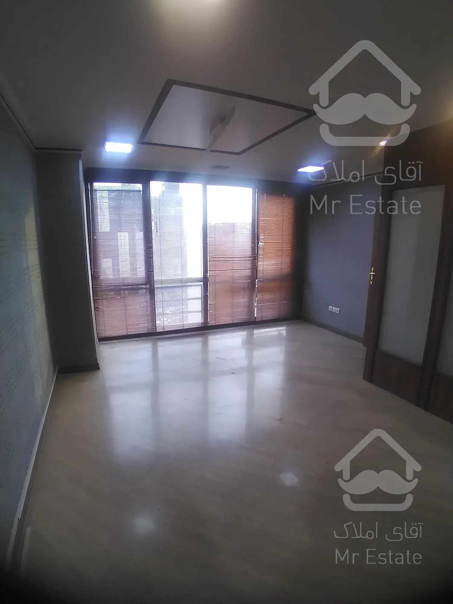 ۸۵ متر ( موقعیت اداری )