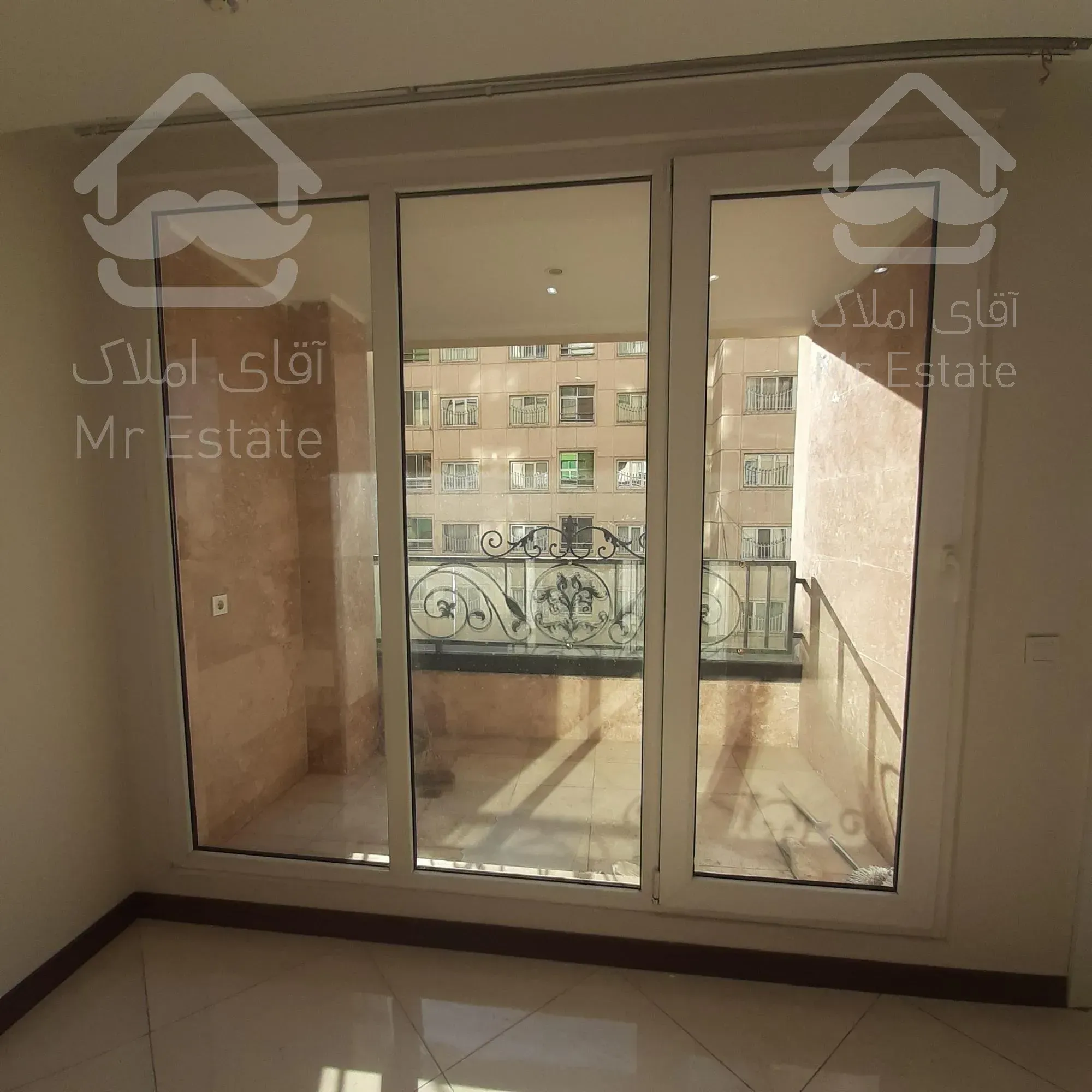 شهرک غرب ۱۱۰متر ۲خواب