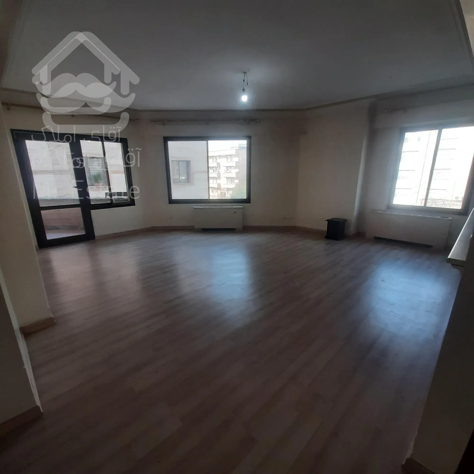 شهرک غرب ۱۲۵متر ۲خواب