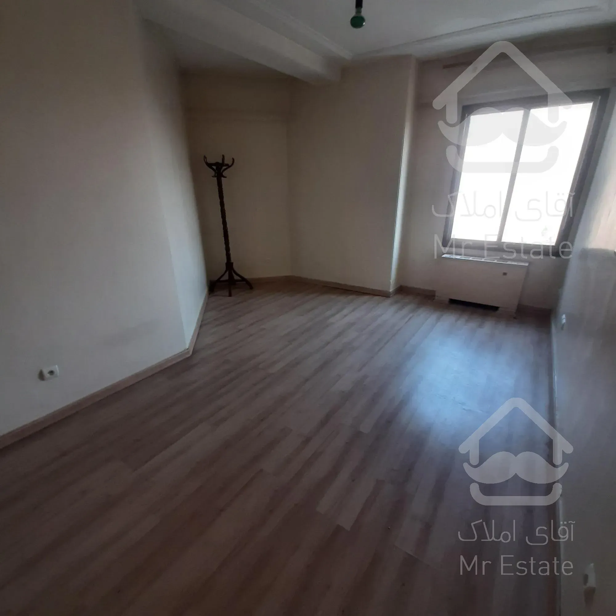 شهرک غرب ۱۲۵متر ۲خواب