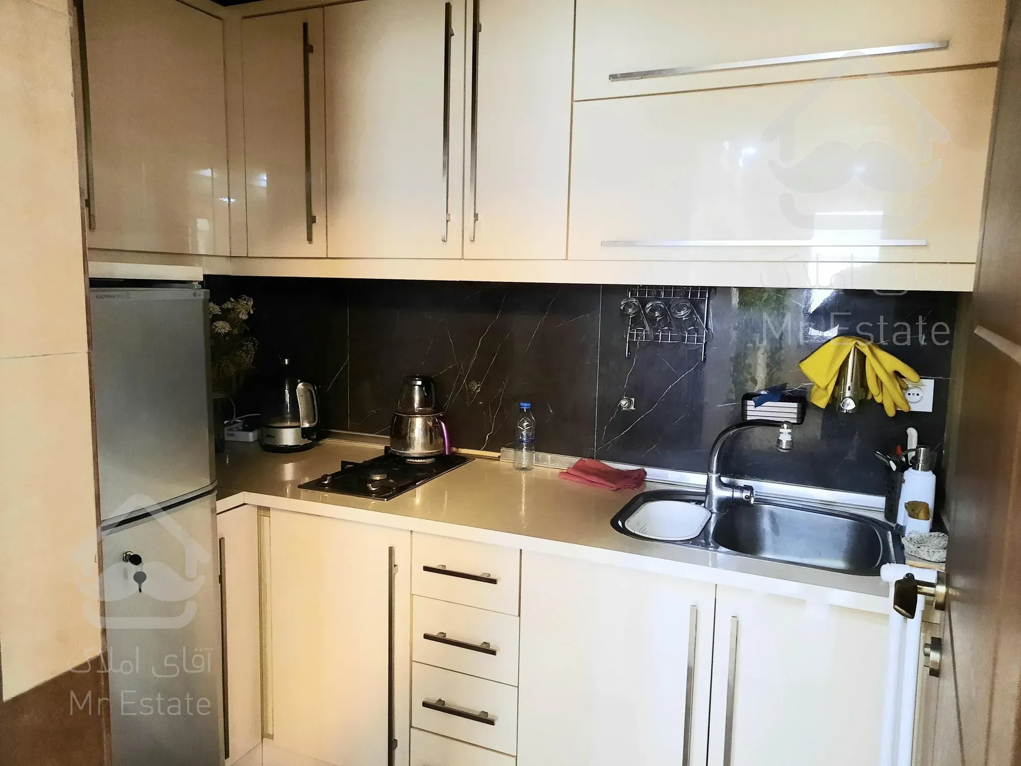 رهن واجاره آپارتمان موقعیت اداری،مبله