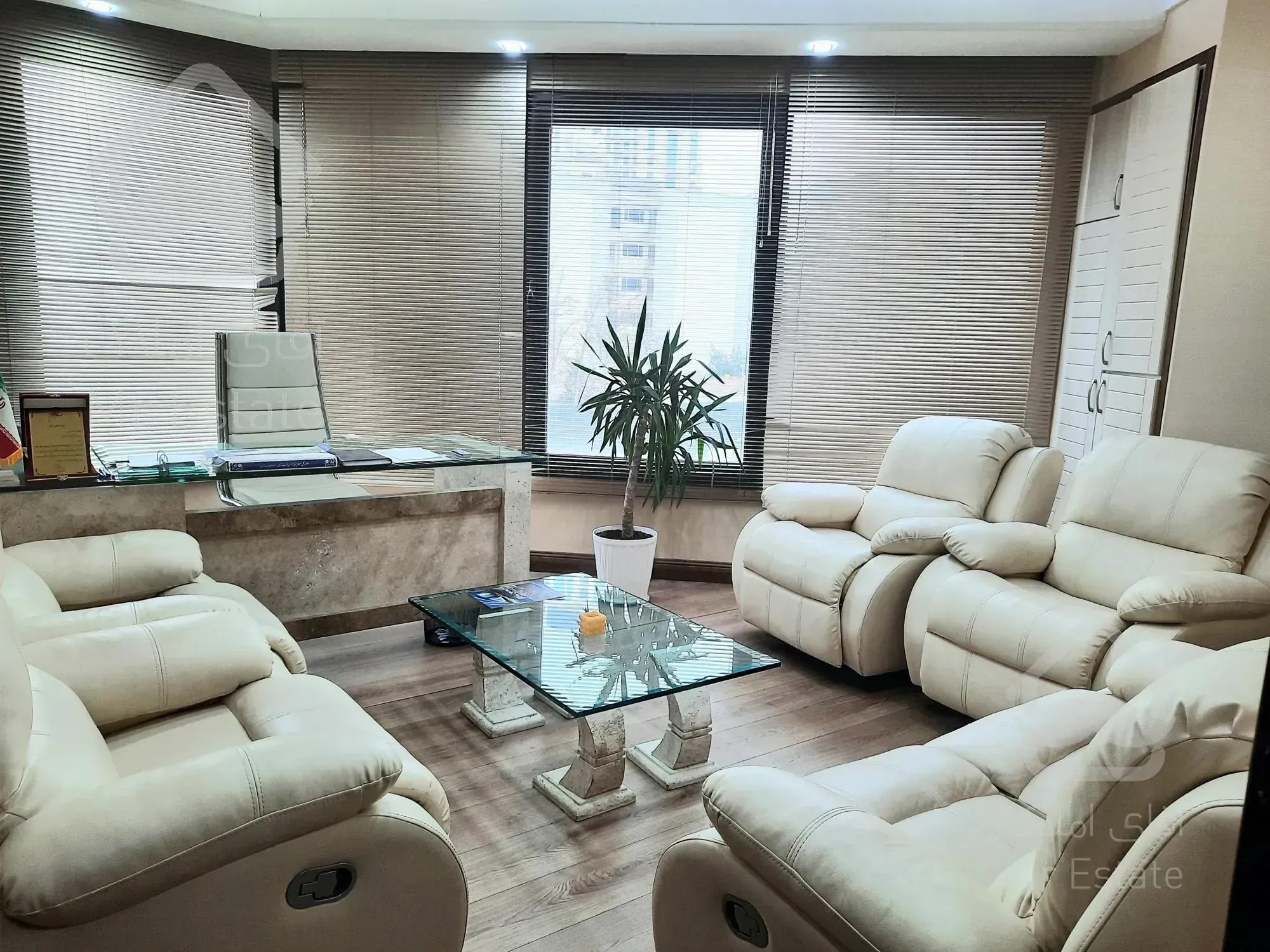 رهن واجاره آپارتمان موقعیت اداری،مبله