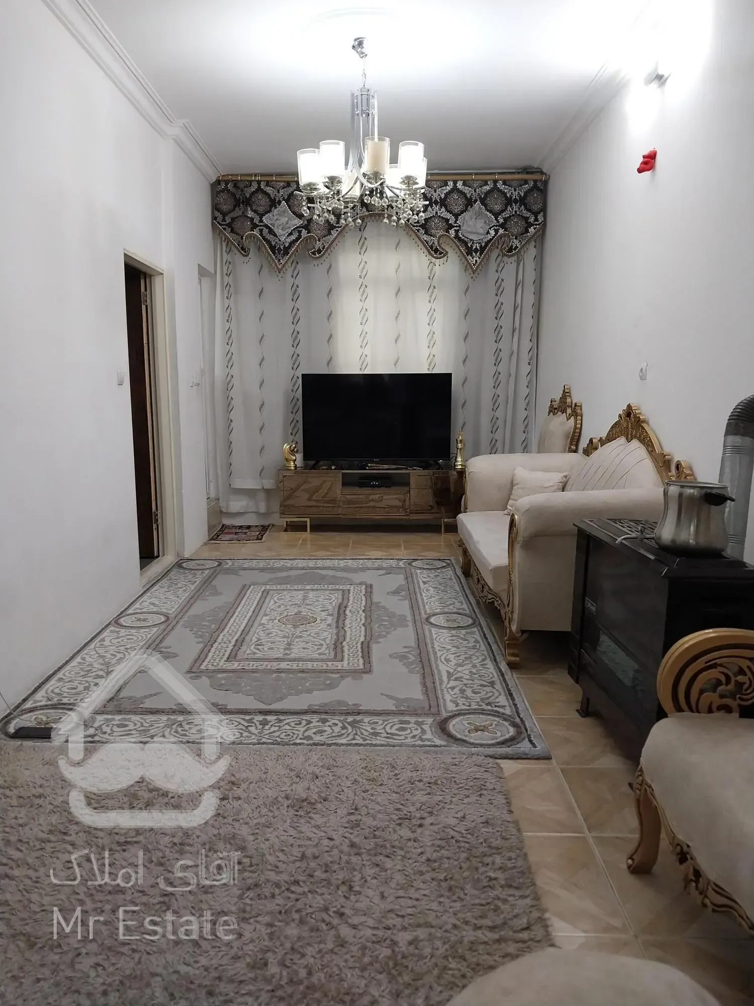 سه طبقه یکجا 90متری مطهری جنوبی سند تک برگ بازسازی شده