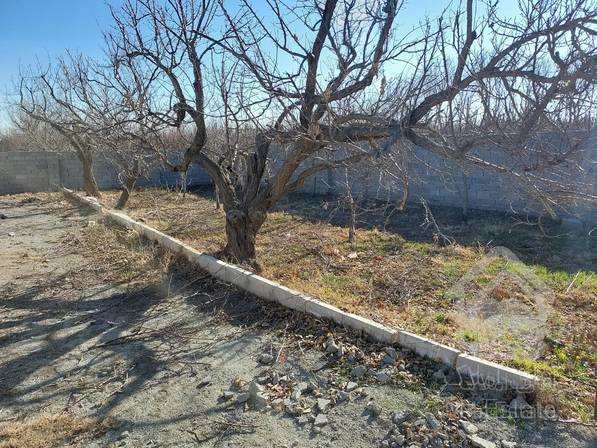 خرید باغچه ۴دیواری  شرایط ویژه با سند تک برگ