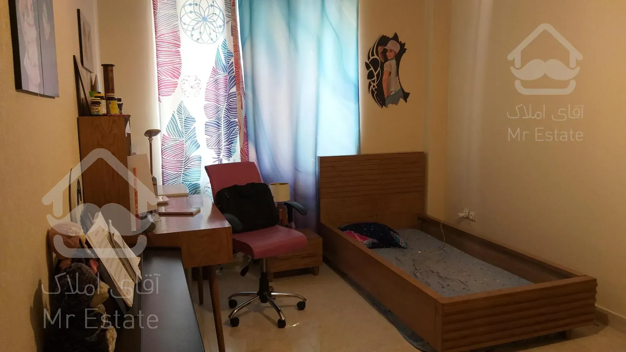 شهرک غرب ۱۶۰متر ۳خواب ۹ساله تکواحدی