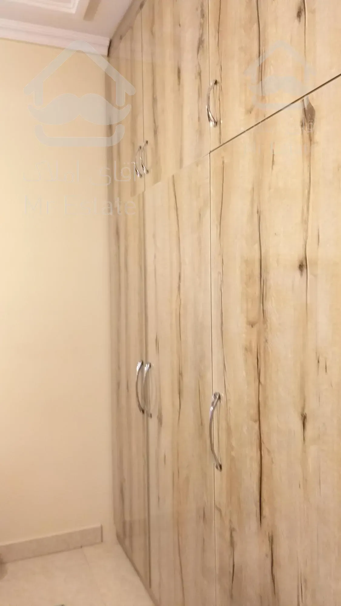 شهرک غرب ۱۶۰متر ۳خواب ۹ساله تکواحدی