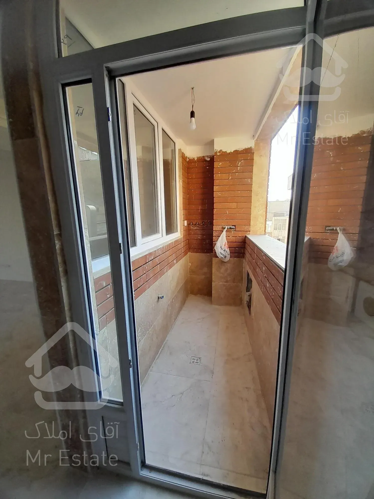 ۸۵متر ۲خواب/نوساز/زیر قیمت منطقه/سلسبیل