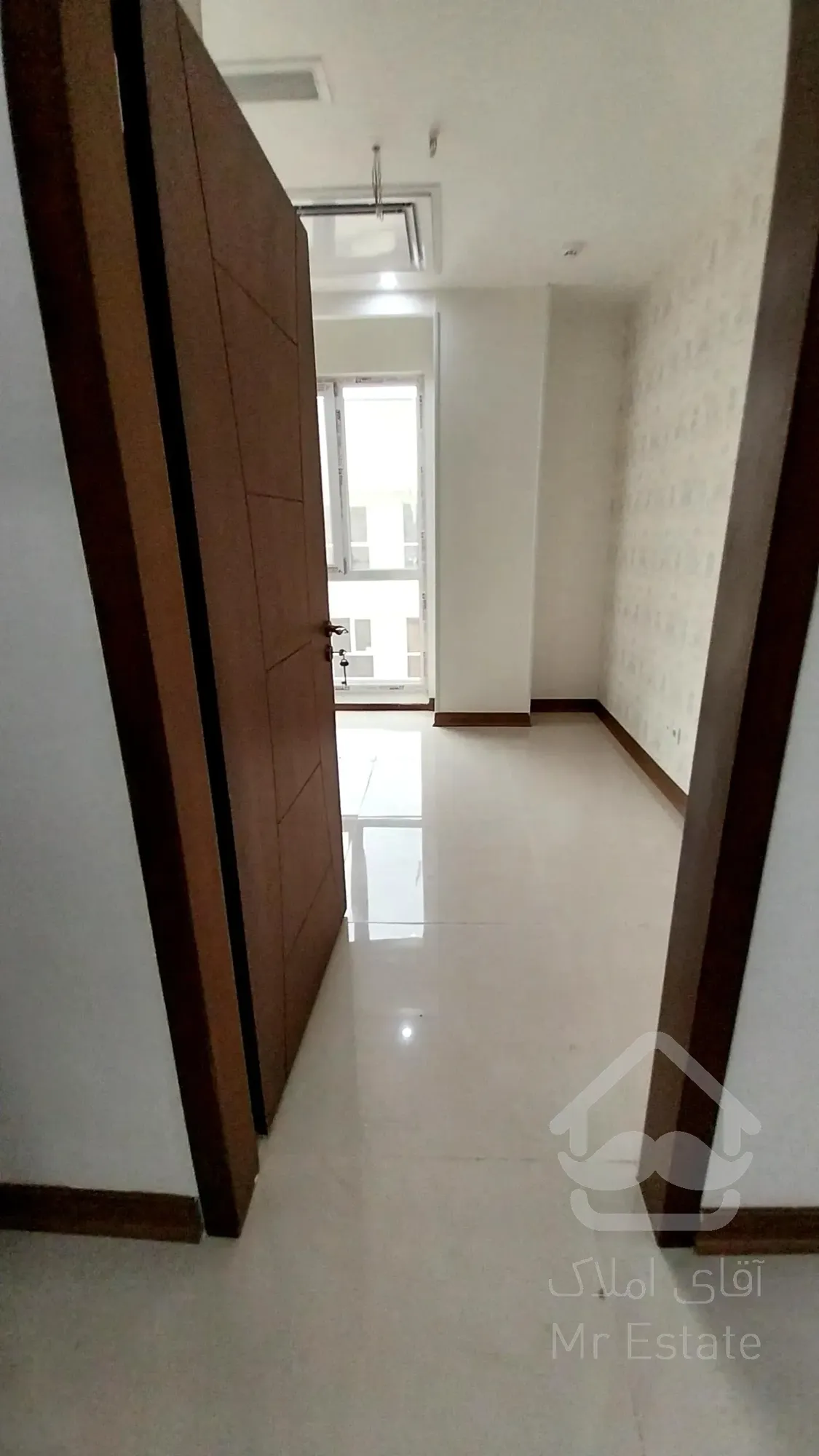 فروش واحد 194 متری 3 خواب در پاسداران