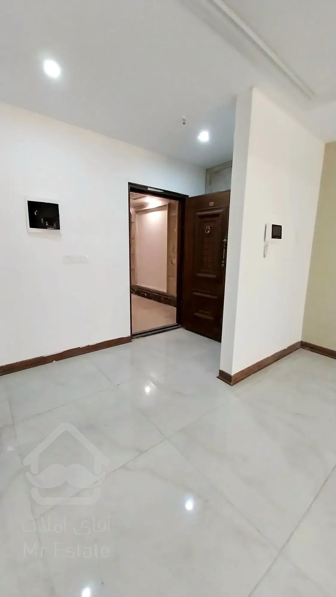 .	جای خوبا زود پر میشه – فقط یه واحد باقی مونده!