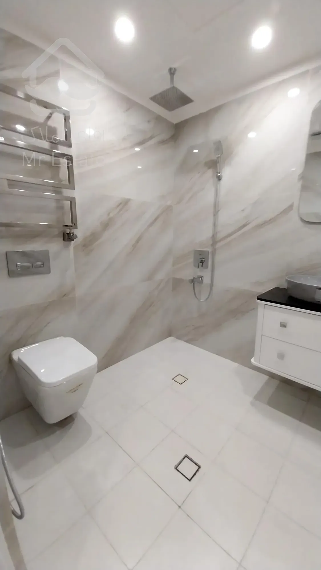 پیش فروش واحد 80 متری با مشاعات آبی در سردارجنگل شمالی