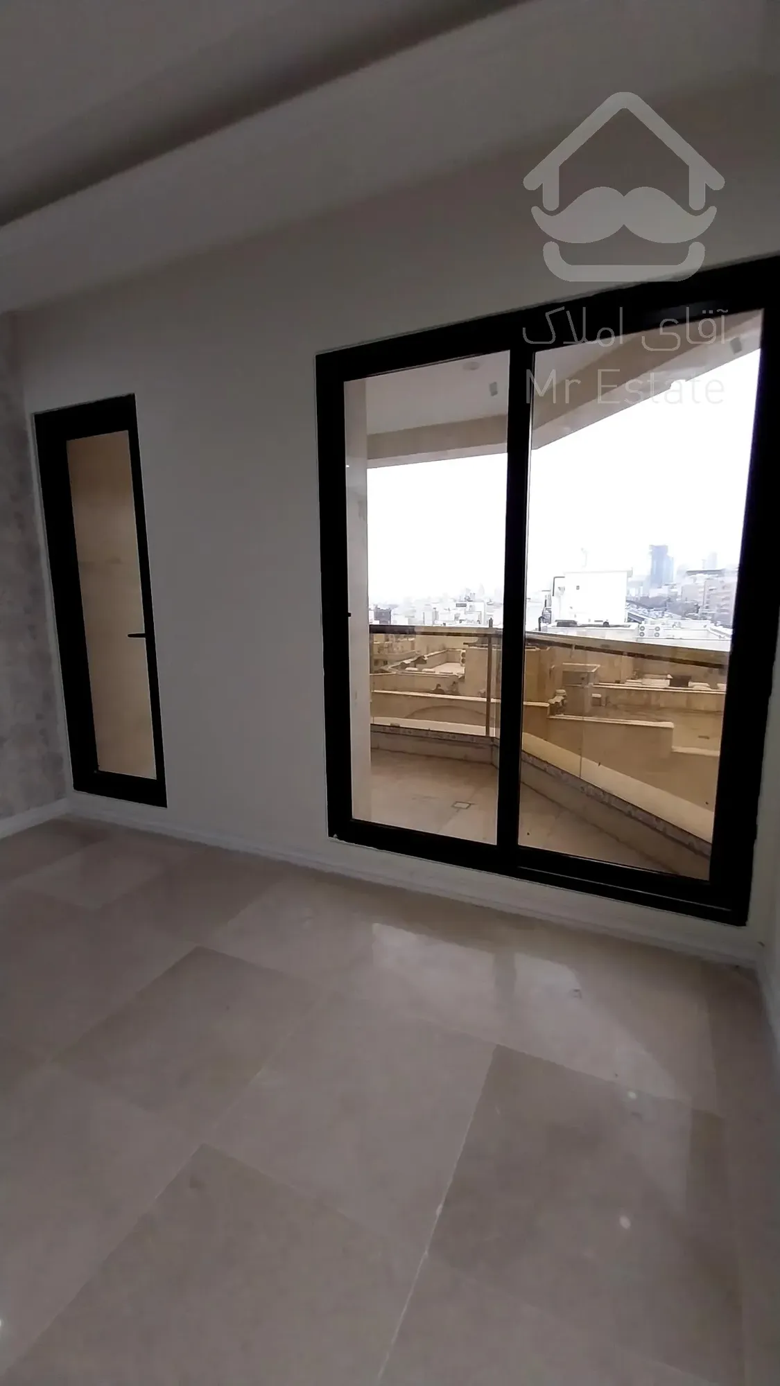 پیش فروش واحد مسکونی 128 متری رونیکاپالاس دردشت