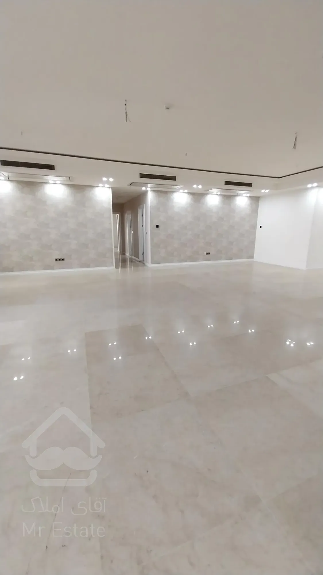 پیش فروش آپارتمان 225 متری 3 خواب در منطقه اعیان نشین 1