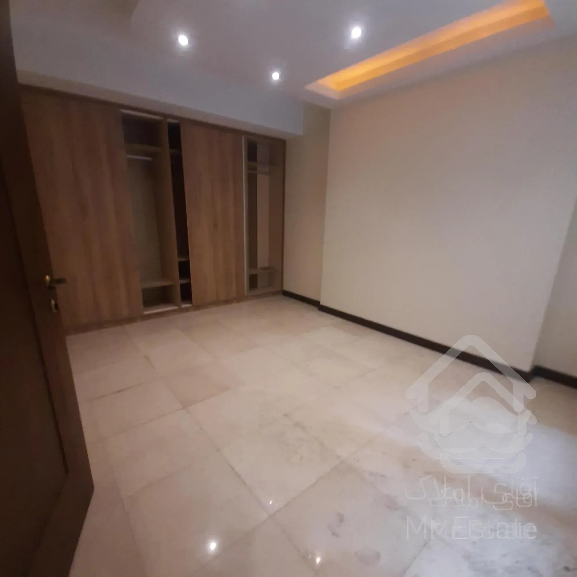 فلامک ۱۱۰متر ۲خواب