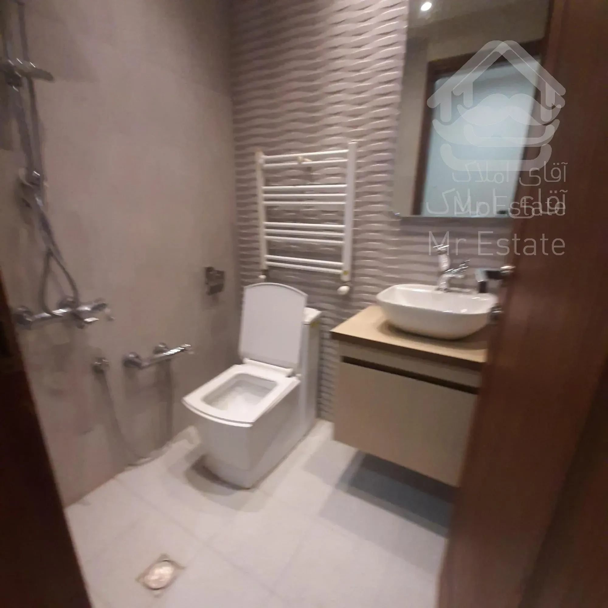 سعادت آباد ۱۱۰متر ۲خواب*نوساز*