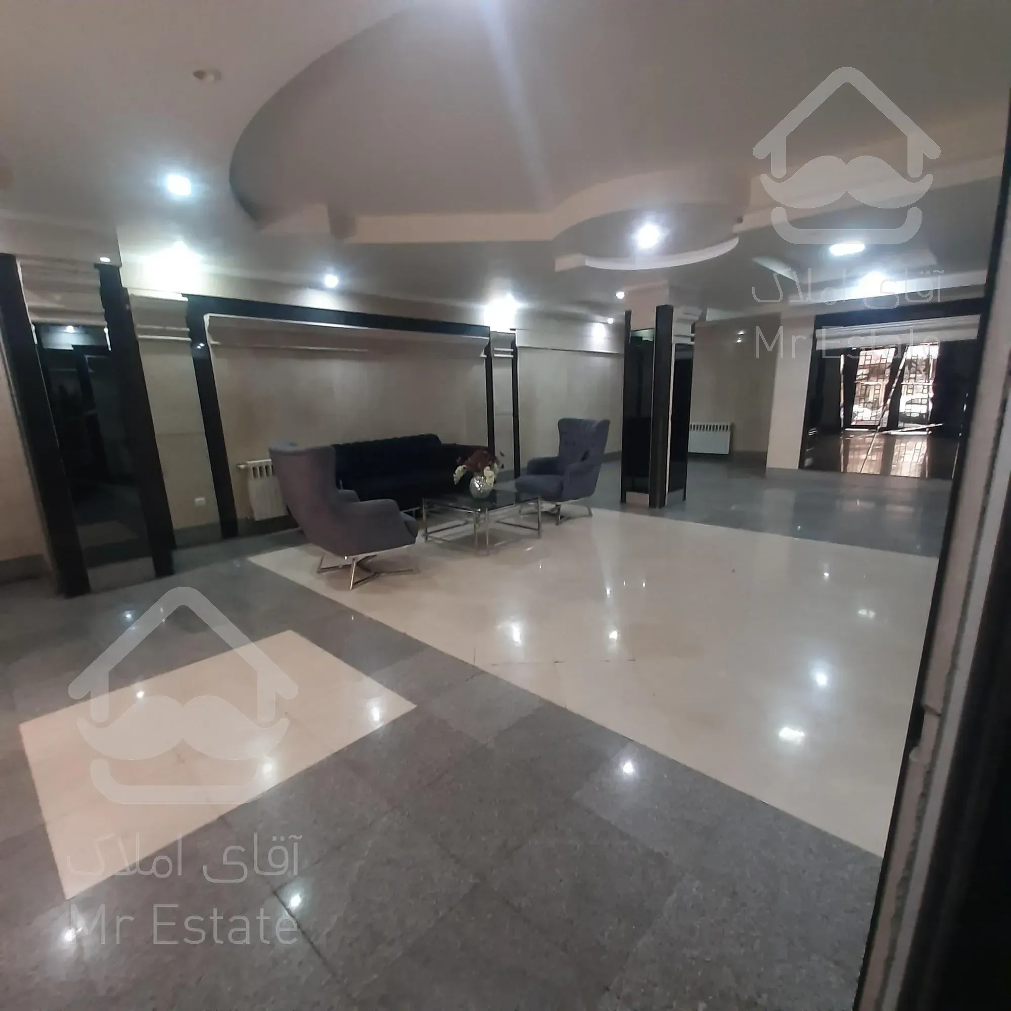 سعادت آباد ۱۸۰متر ۳خواب غرق درنور