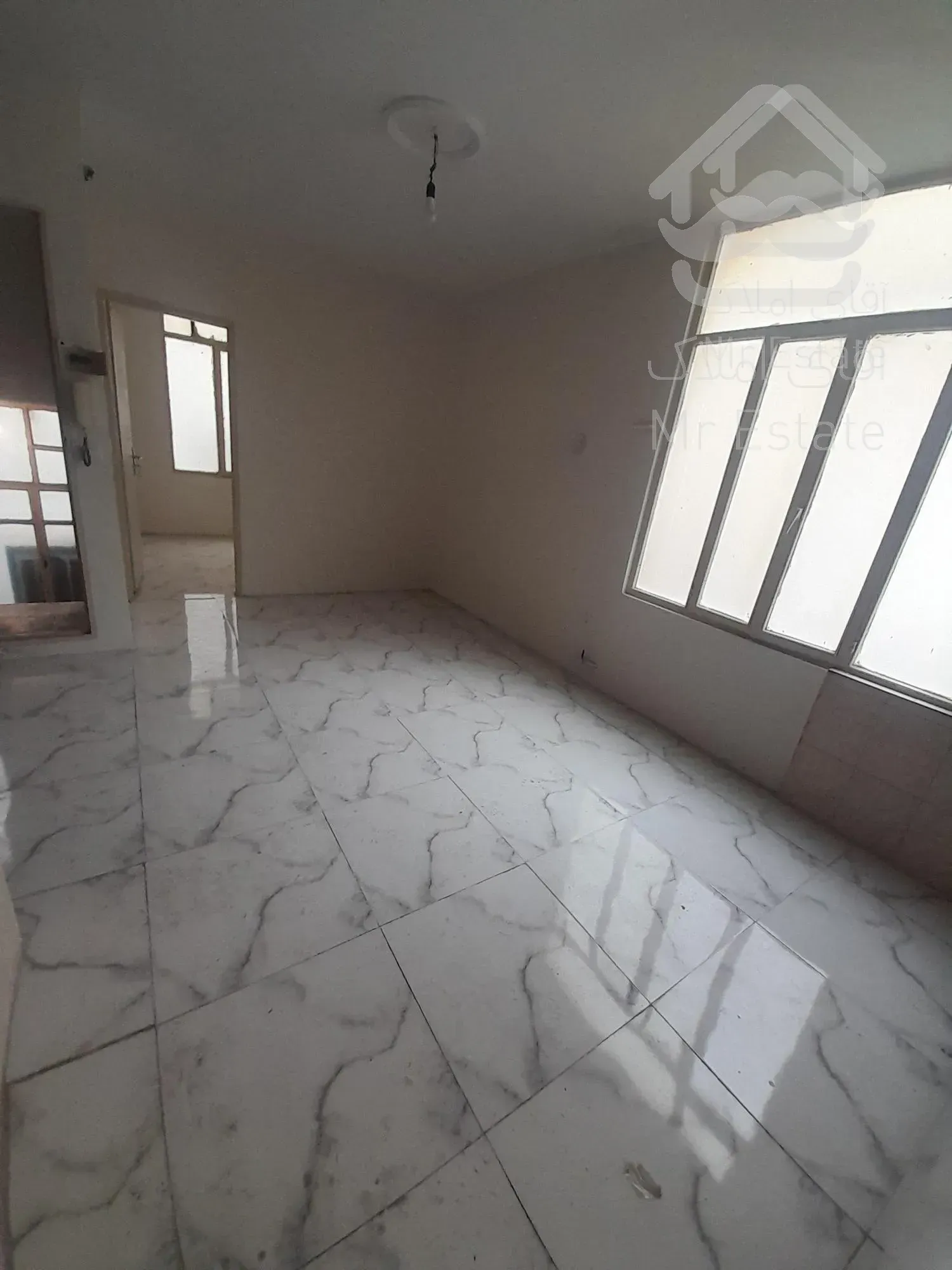 ۴۳متر فول بازسازی بالای سپه