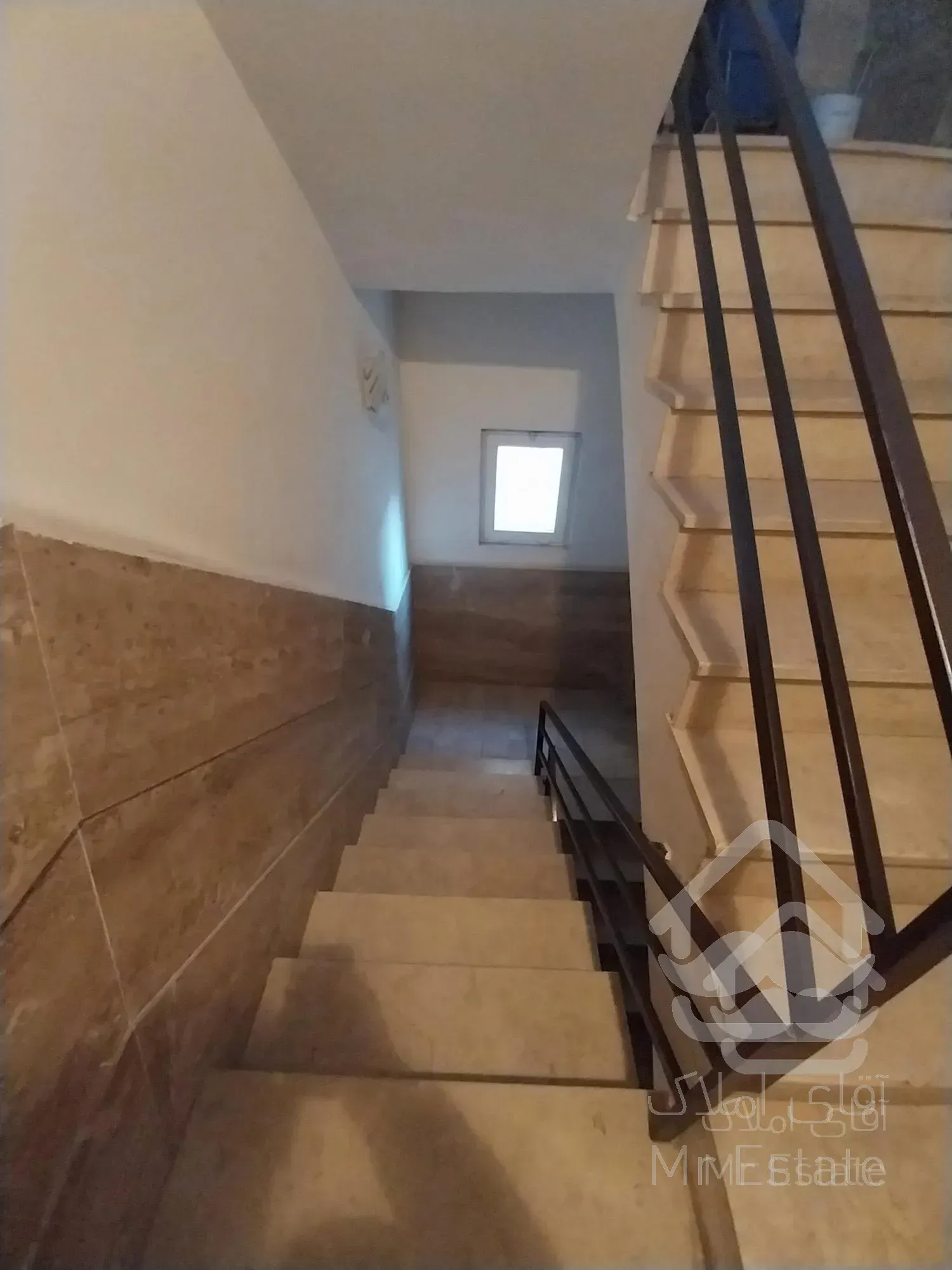 آپارتمان 67متری فول امکانات طلا