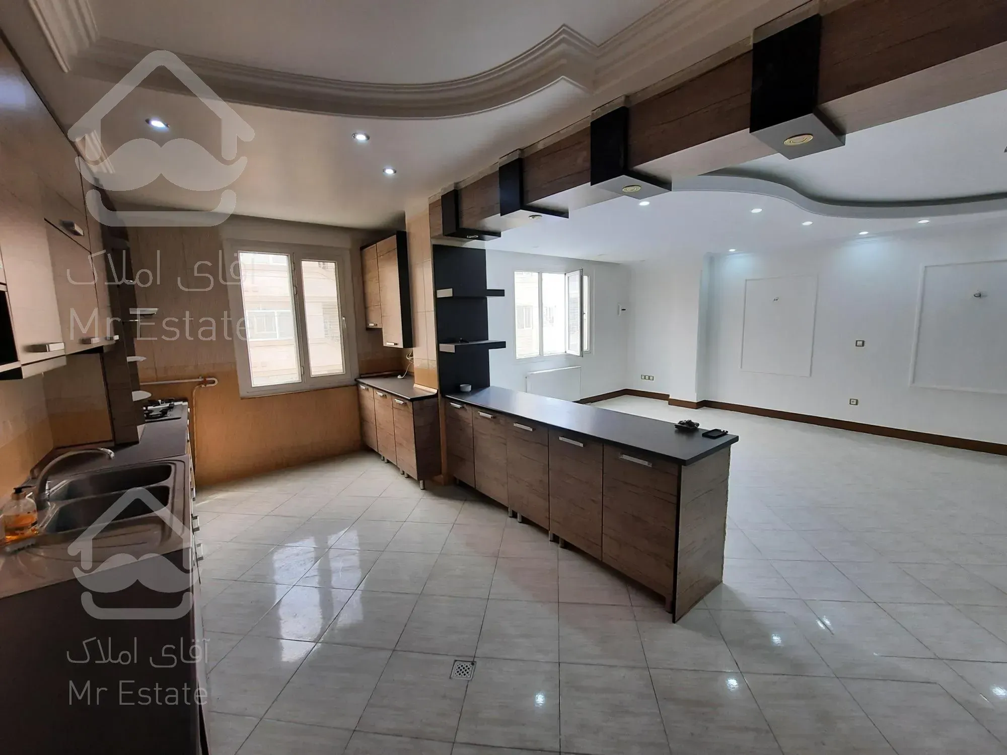 ۱۲۷متر آپارتمان تک واحدی ط۲ اندیشه شهرک صدف