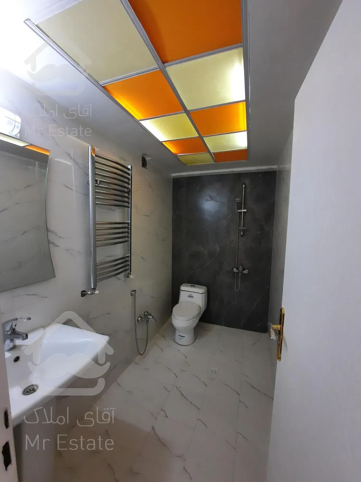 ۱۲۷متر آپارتمان تک واحدی ط۲ اندیشه شهرک صدف