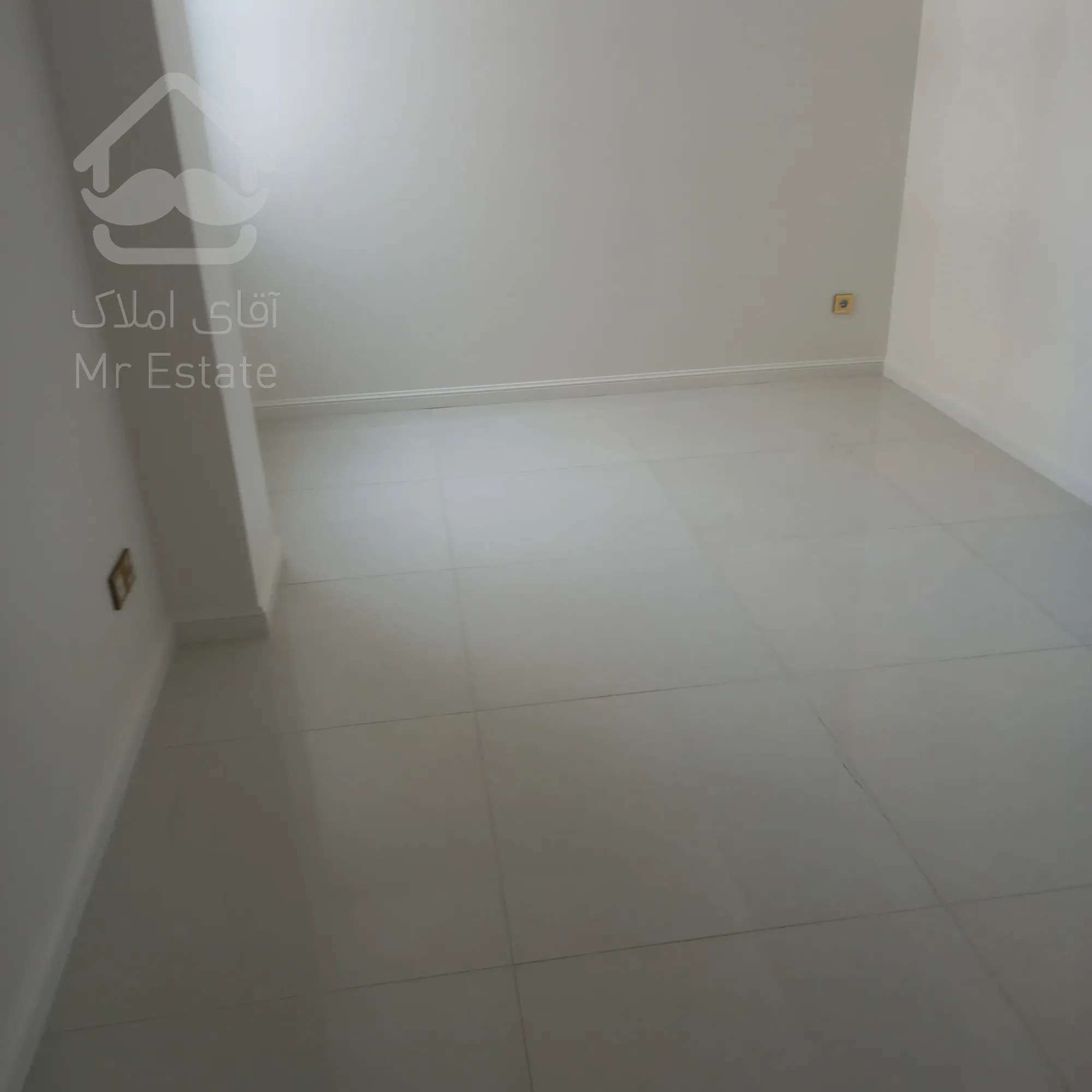 155 متر پاسداران