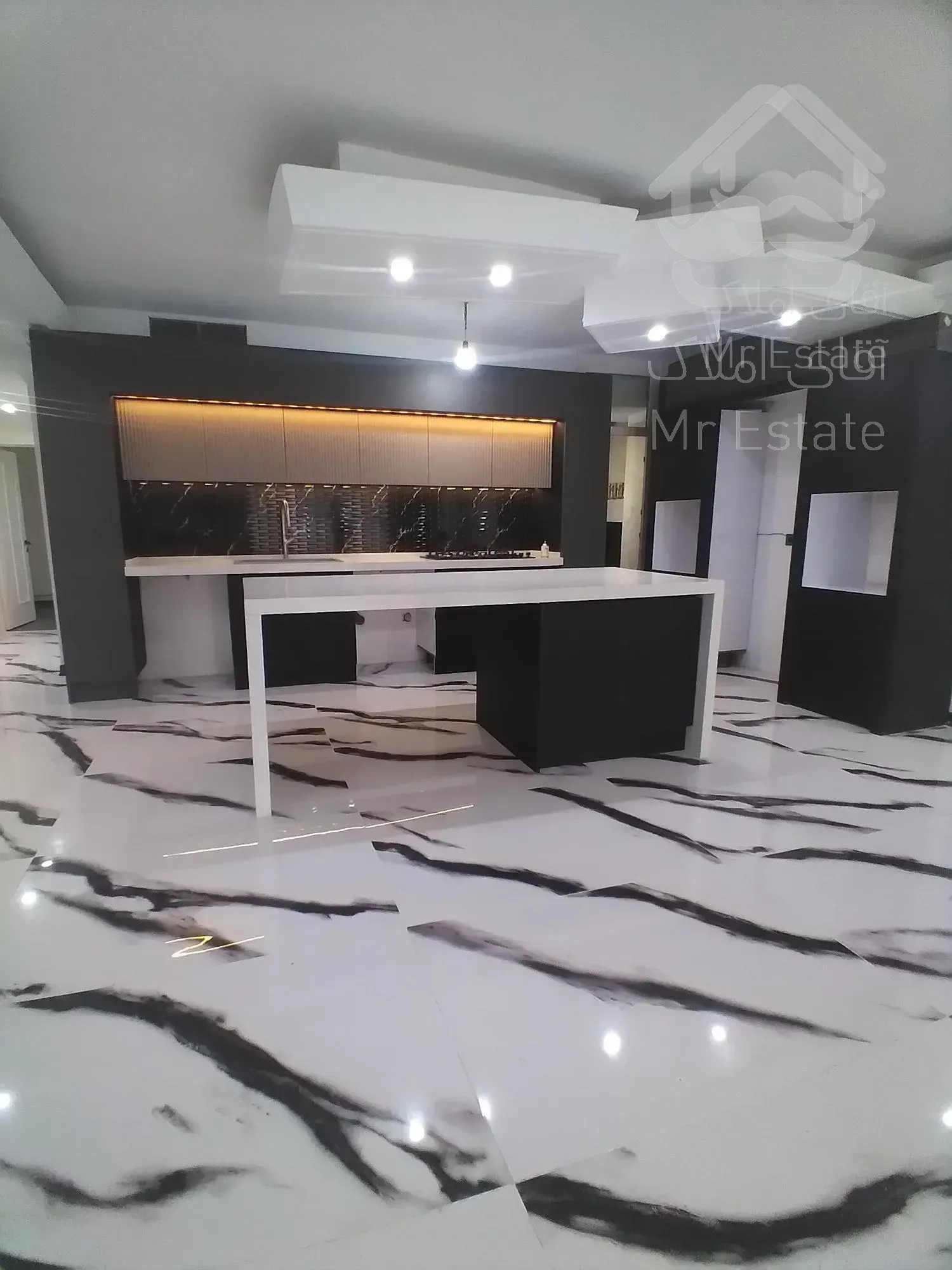 فروش آپارتمان ۲ خواب سعادت آباد خوش نقشه