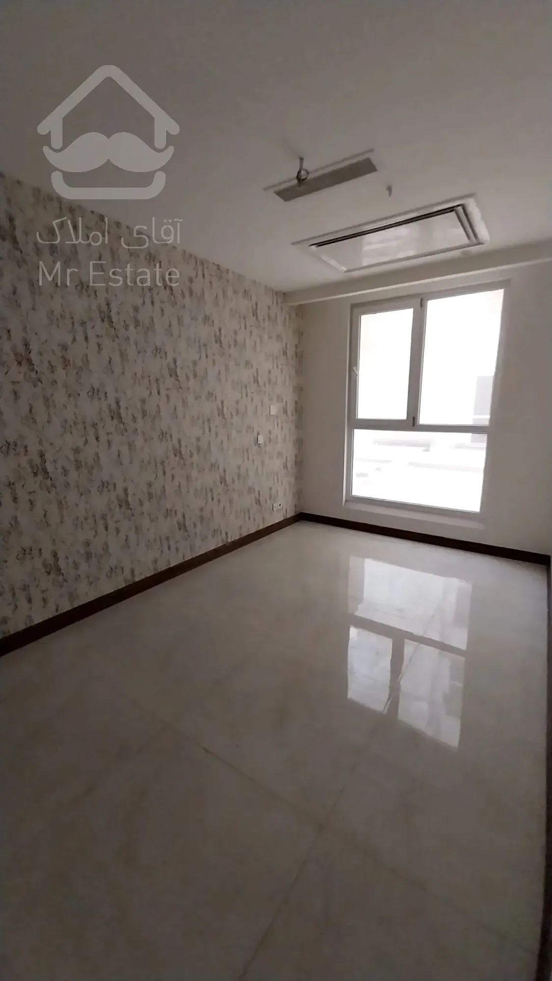 فروش واحد 123 متری در رونیکاپالاس هروی