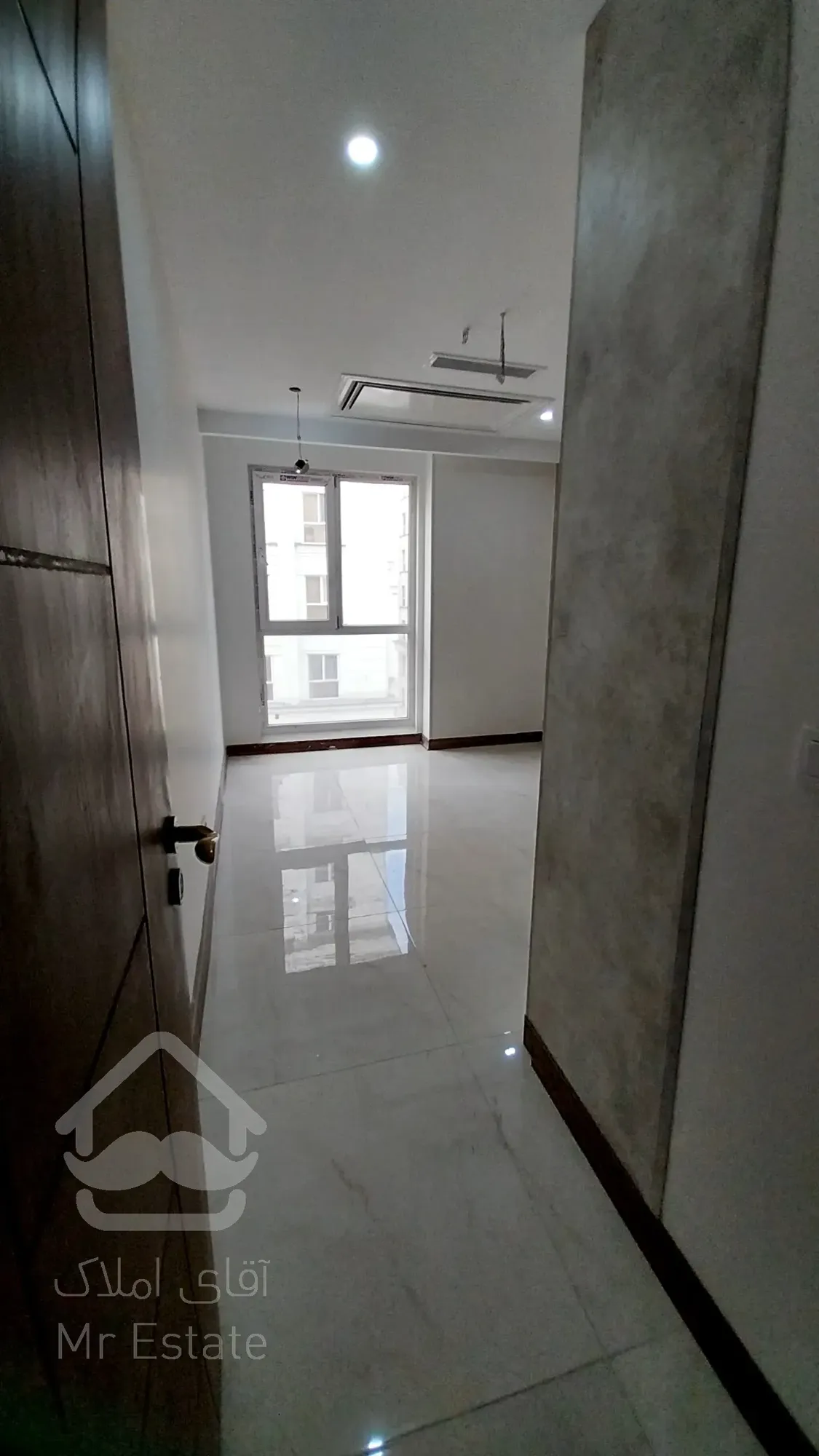 فروش واحد 194 متری 3 خواب در برج رونیکاپالاس مژده