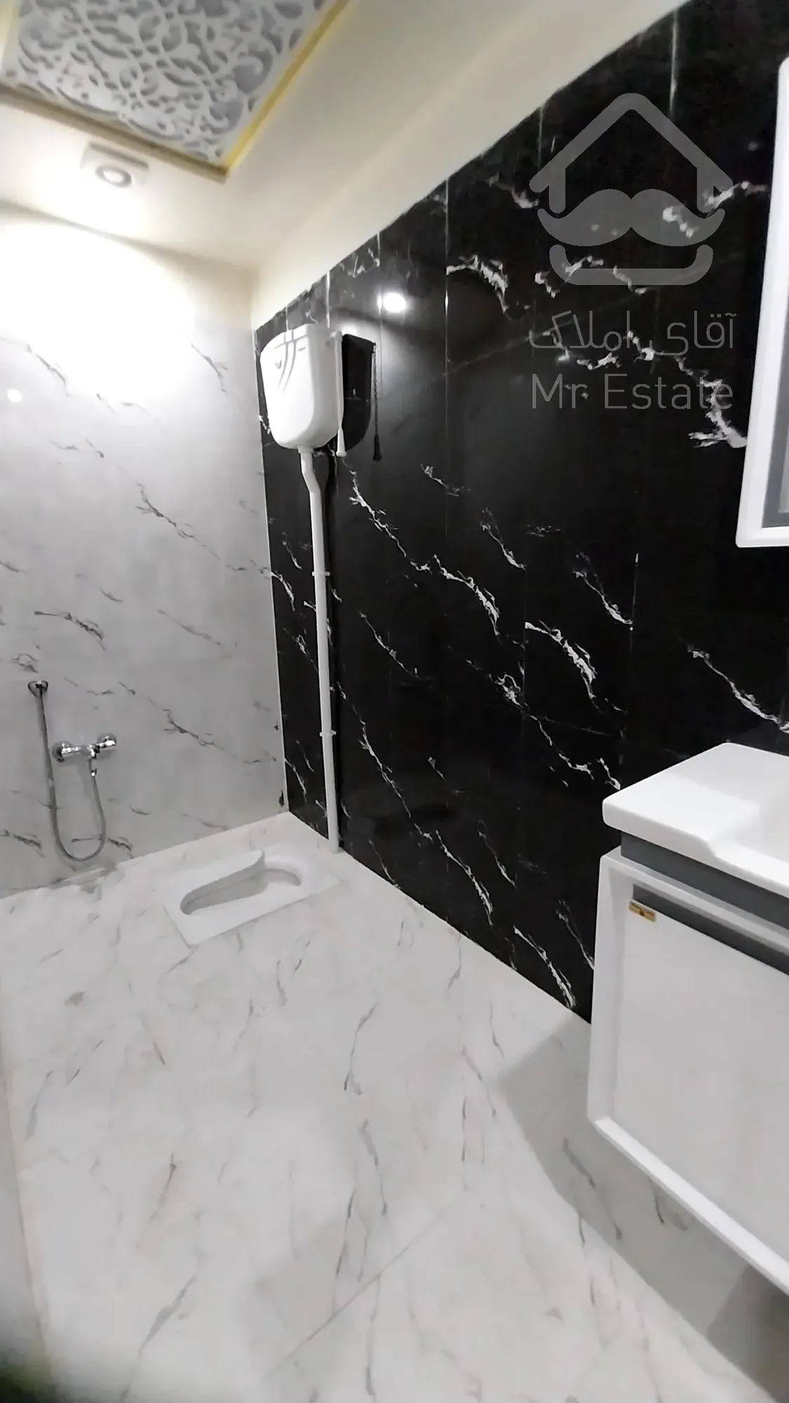 فروش واحد 176 متری 3 خواب در رونیکاپالاس هروی