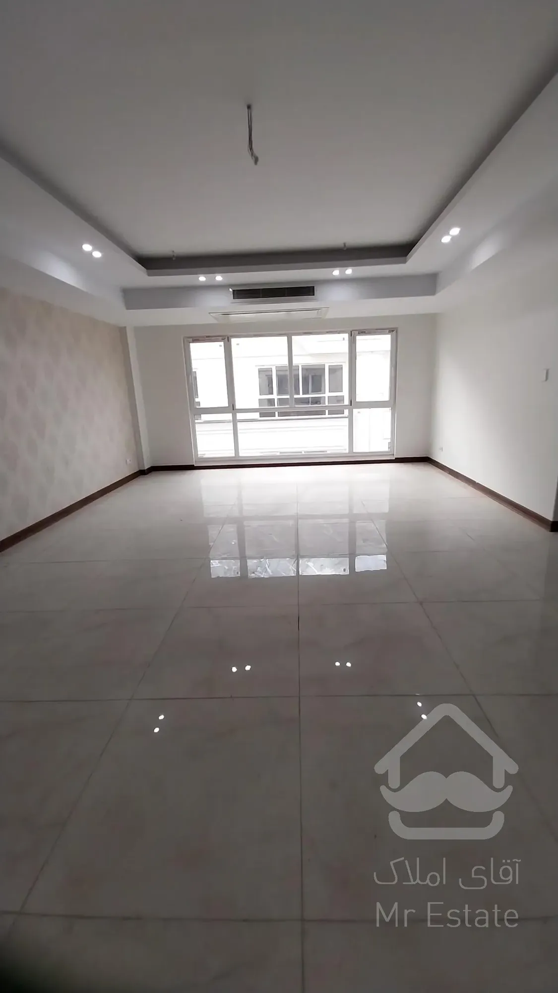 فروش واحد182 متری سه خواب رونیکاپالاس هروی