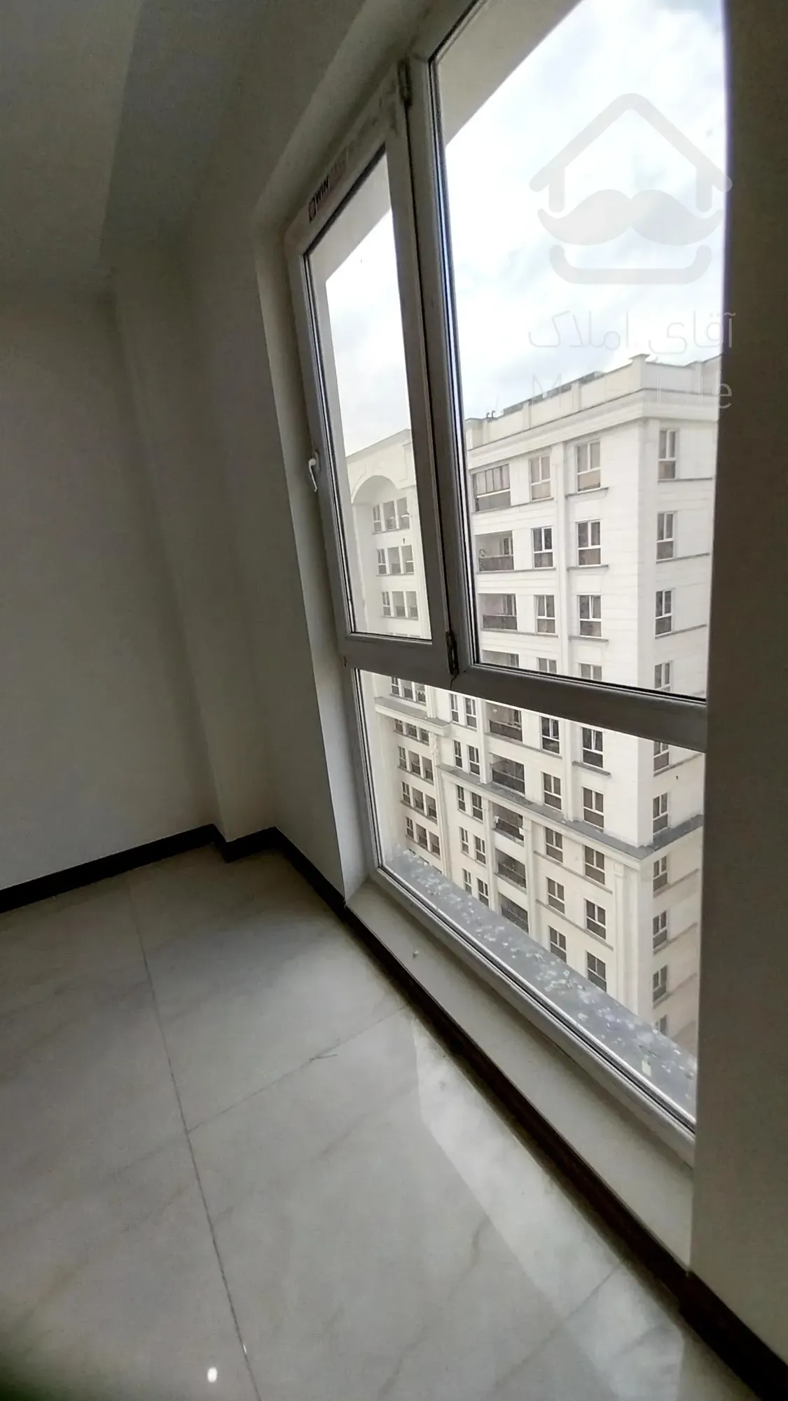 اپارتمان 177 متری در هروی