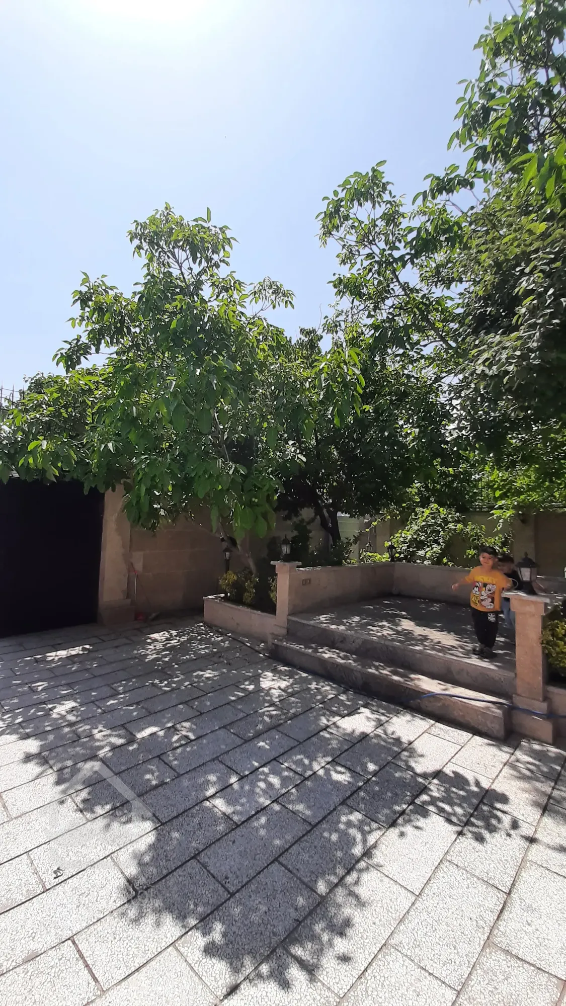 خانه ویلایی ۲۵۰ متر