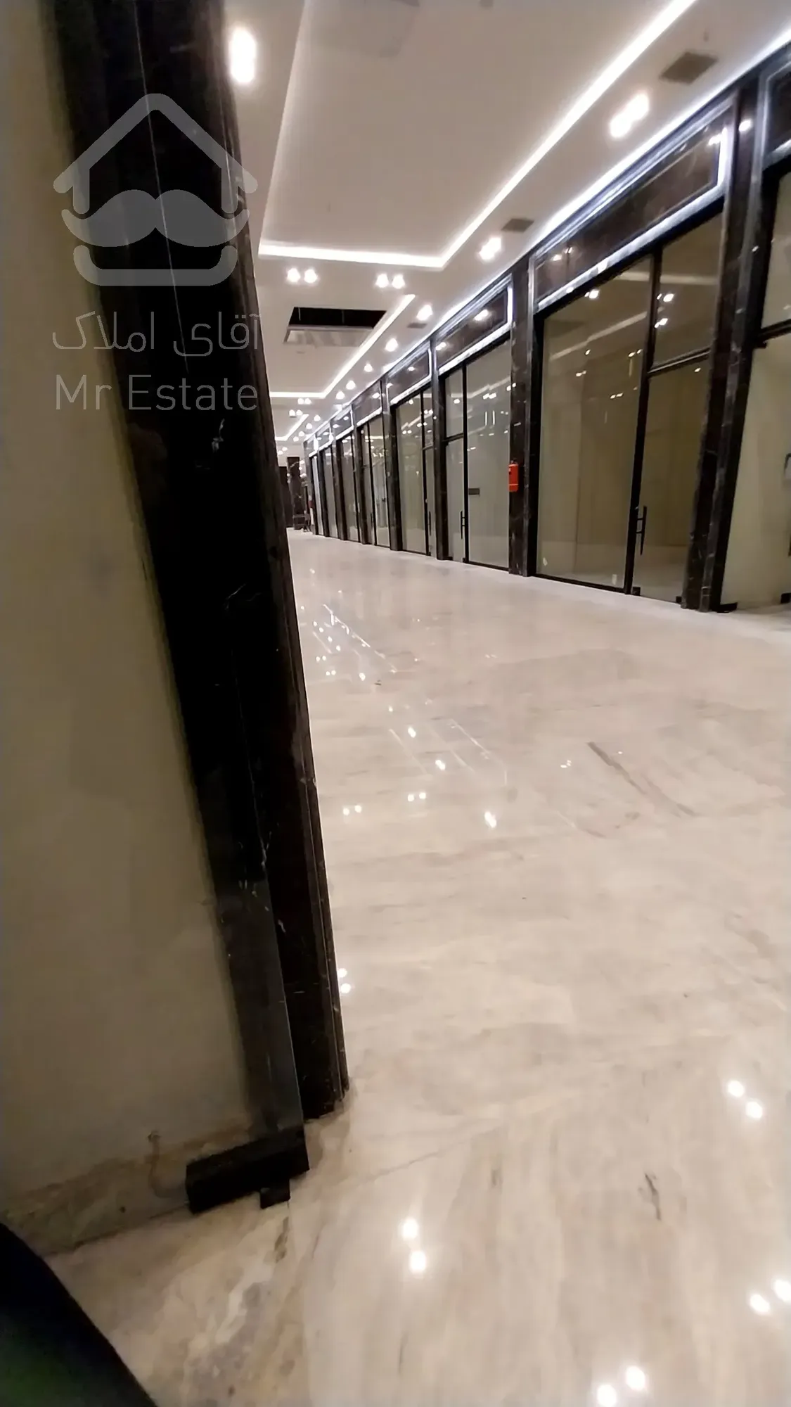 رهن و اجاره مغازه 67متری در رونیکامال هروی